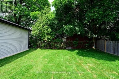 150 HOWARD AVENUE Hamilton (Balfour) Ontario photo 41