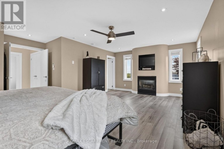 1380 EIGHTH AVENUE LOUTH, St. Catharines (Rural Eighth), Ontario, L2R6P7
