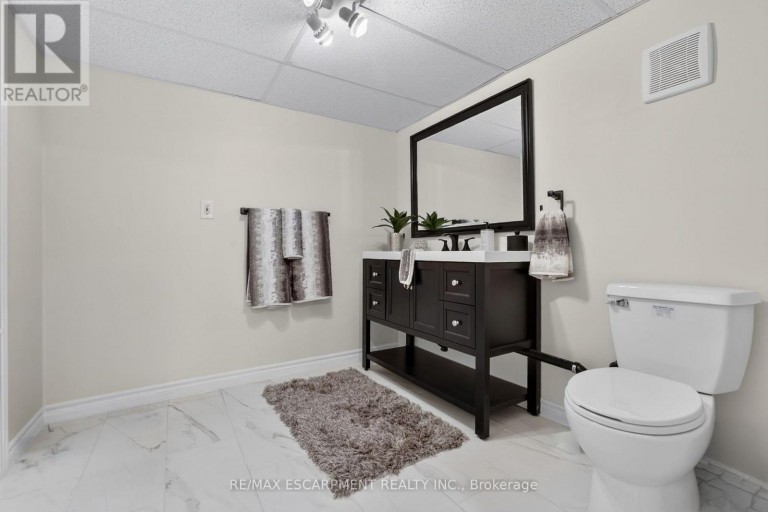 1380 EIGHTH AVENUE LOUTH, St. Catharines (Rural Eighth), Ontario, L2R6P7