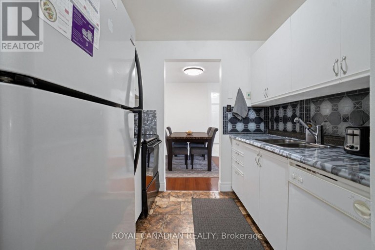 87 - 1096 JALNA BOULEVARD, London South (South X), Ontario, N6E3B8