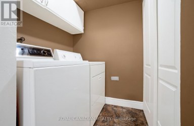 87 - 1096 JALNA BOULEVARD London South (South X) Ontario photo 24