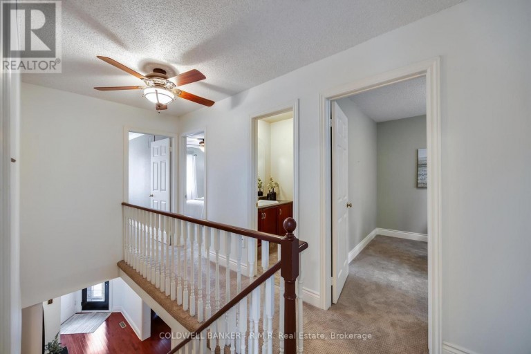 1090 THIMBLEBERRY CIRCLE, Oshawa (Eastdale), Ontario, L1K2H2