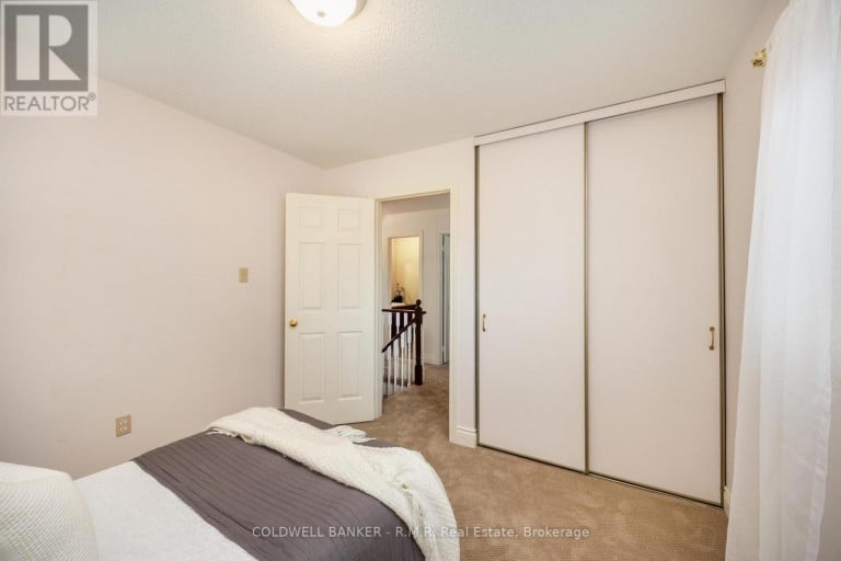 1090 THIMBLEBERRY CIRCLE, Oshawa (Eastdale), Ontario, L1K2H2