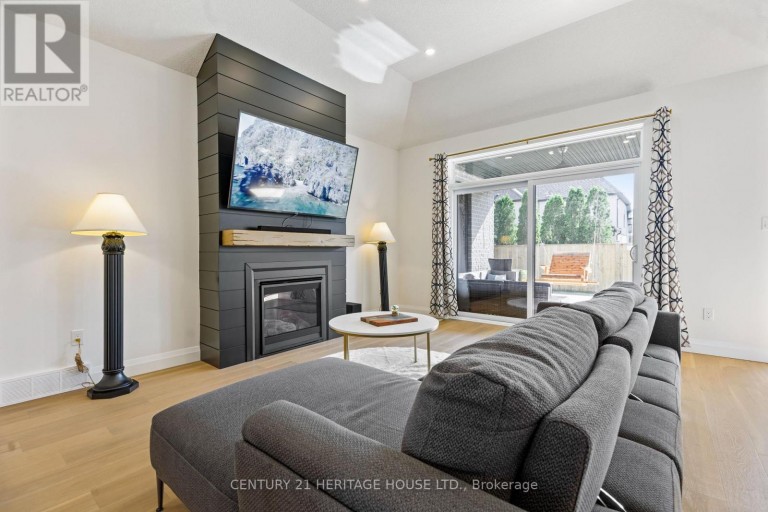 4099 SUGARMAPLE CROSSING, London South (South V), Ontario, N6P0H6