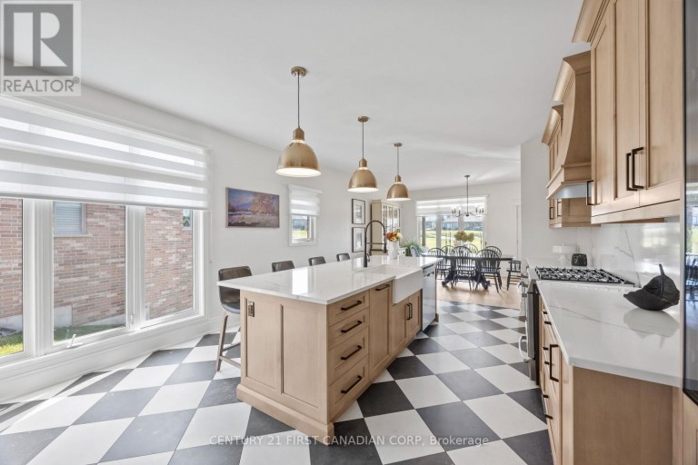 1048 SANDY SOMERVILLE DRIVE, London South (South A), Ontario, N6K5R1