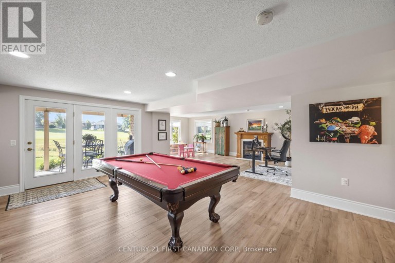 1048 SANDY SOMERVILLE DRIVE, London South (South A), Ontario, N6K5R1