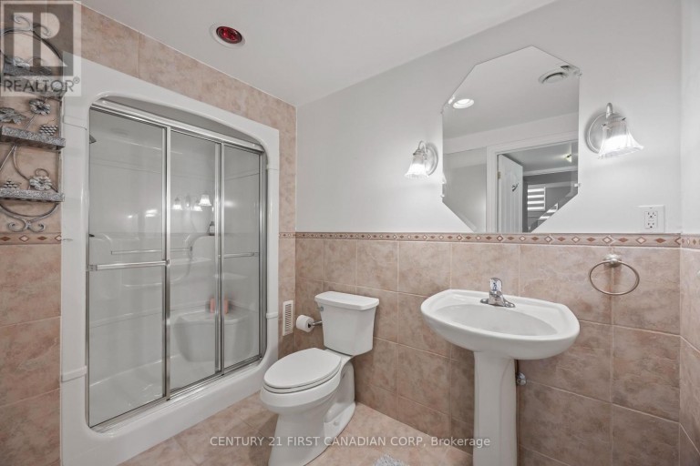1048 SANDY SOMERVILLE DRIVE, London South (South A), Ontario, N6K5R1