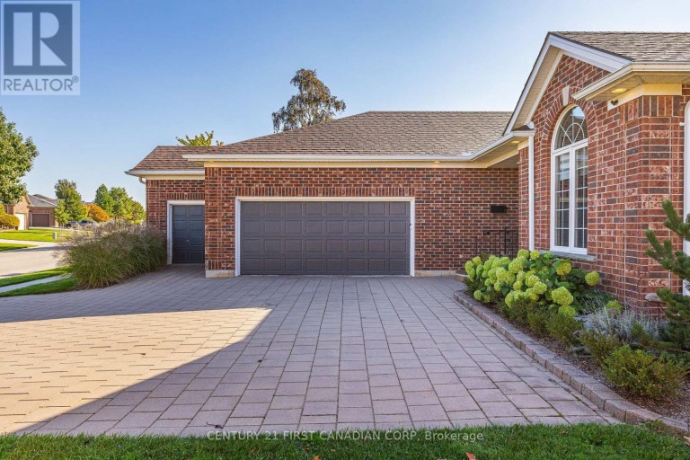 1048 SANDY SOMERVILLE DRIVE, London South (South A), Ontario, N6K5R1