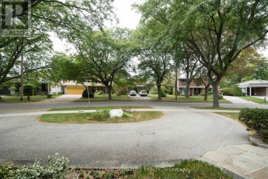 11 BELLBURY CRESCENT Toronto (Don Valley Village) Ontario photo 25