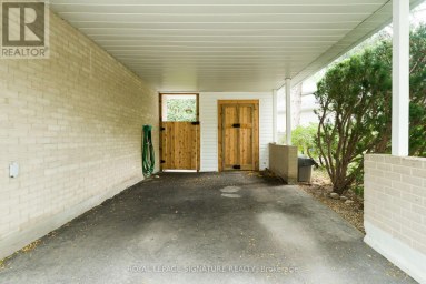 11 BELLBURY CRESCENT Toronto (Don Valley Village) Ontario photo 26
