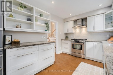 11 BELLBURY CRESCENT Toronto (Don Valley Village) Ontario photo 8