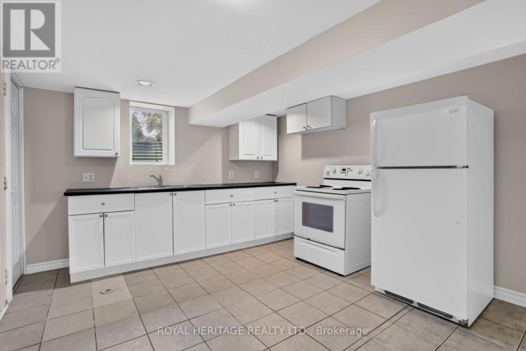 914 DONOVAN CRESCENT, Whitby (Williamsburg), Ontario, L1N3G3