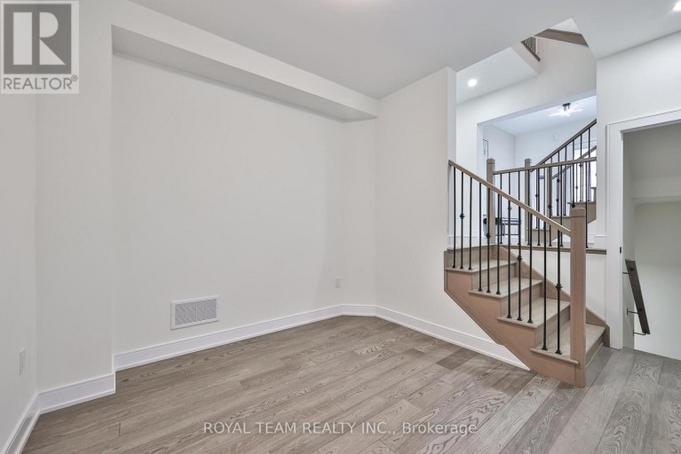 1361 BLACKMORE STREET, Innisfil (Alcona), Ontario, L9S0P3