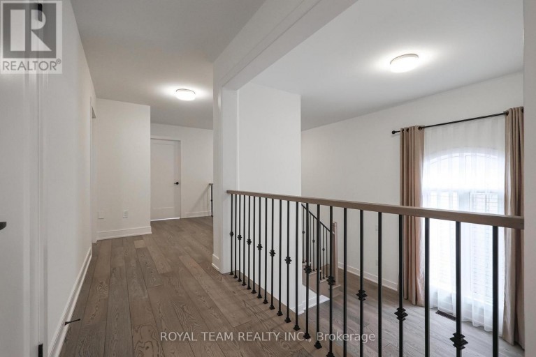 1361 BLACKMORE STREET, Innisfil (Alcona), Ontario, L9S0P3