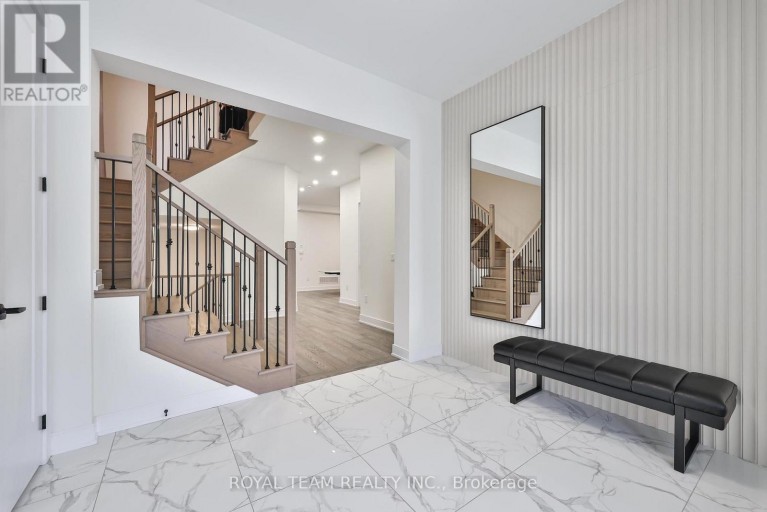 1361 BLACKMORE STREET, Innisfil (Alcona), Ontario, L9S0P3
