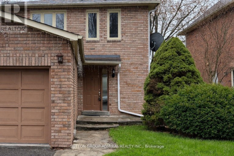 39 APRIL GARDENS, Aurora (Aurora Heights), Ontario, L4G4R7