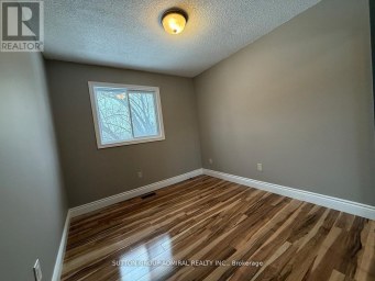 39 APRIL GARDENS Aurora (Aurora Heights) Ontario photo 24