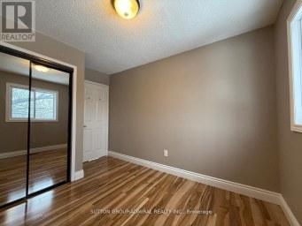 39 APRIL GARDENS Aurora (Aurora Heights) Ontario photo 26