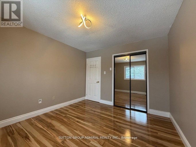 39 APRIL GARDENS, Aurora (Aurora Heights), Ontario, L4G4R7