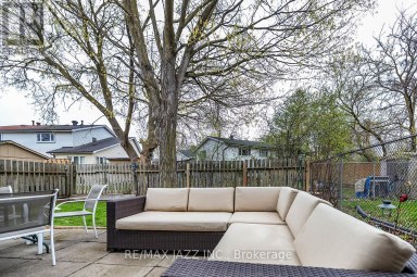 1347 MARY STREET N Oshawa (Samac) Ontario photo 37