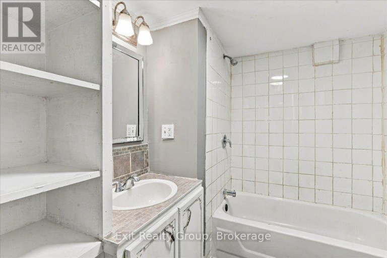 167 MARMORA STREET, Quinte West (Trenton Ward), Ontario, K8V2J7