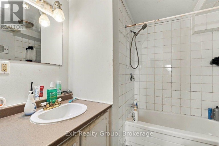 167 MARMORA STREET, Quinte West (Trenton Ward), Ontario, K8V2J7