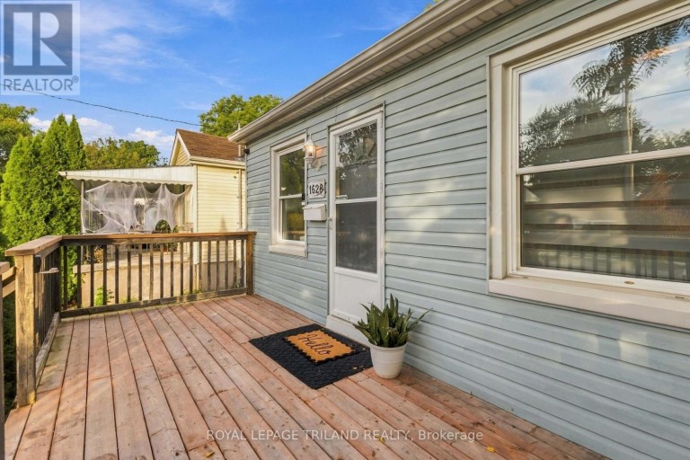 1628 CHURCHILL AVENUE, London East (East H), Ontario, N5W2K9
