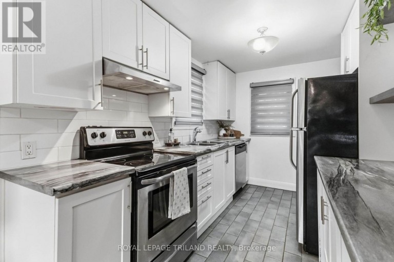 1628 CHURCHILL AVENUE, London East (East H), Ontario, N5W2K9