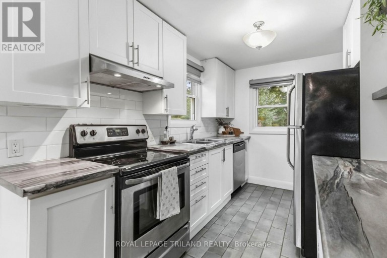 1628 CHURCHILL AVENUE, London East (East H), Ontario, N5W2K9