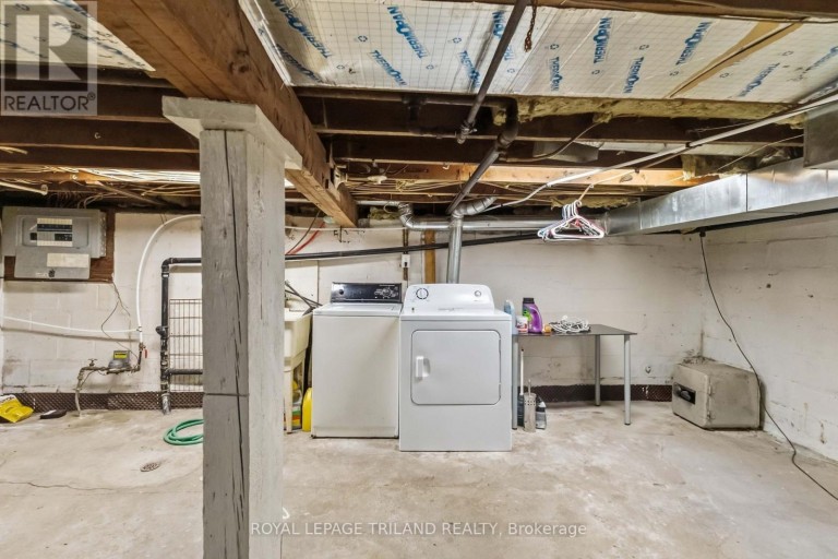 1628 CHURCHILL AVENUE, London East (East H), Ontario, N5W2K9