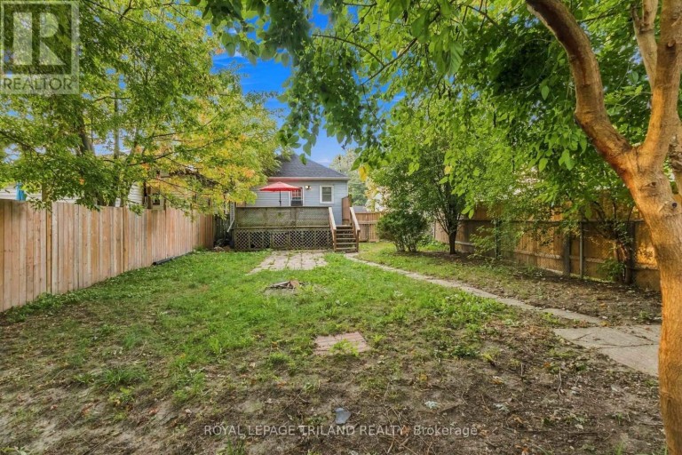 1628 CHURCHILL AVENUE, London East (East H), Ontario, N5W2K9