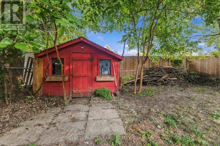 1628 CHURCHILL AVENUE, London East (East H), Ontario, N5W2K9
