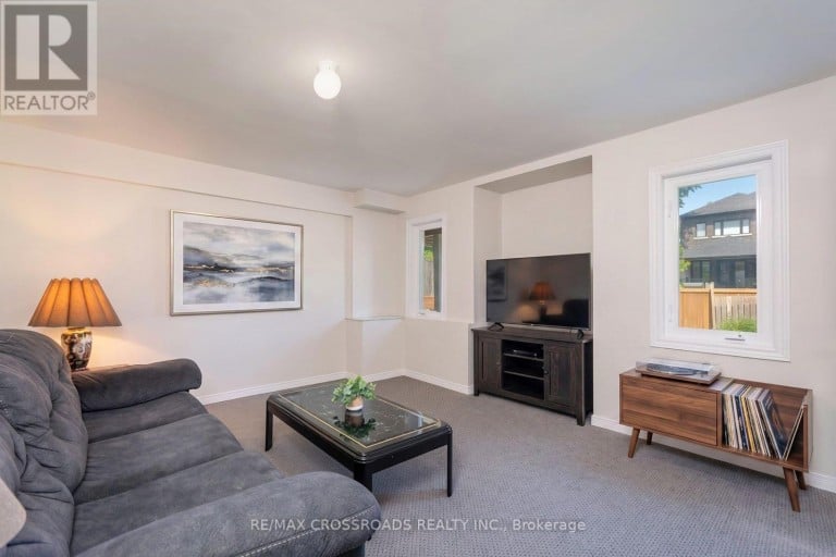 1859 NEW STREET, Pickering (Amberlea), Ontario, L1V1S7