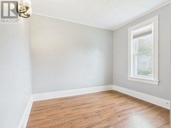 494 16TH STREET W Owen Sound Ontario photo 21