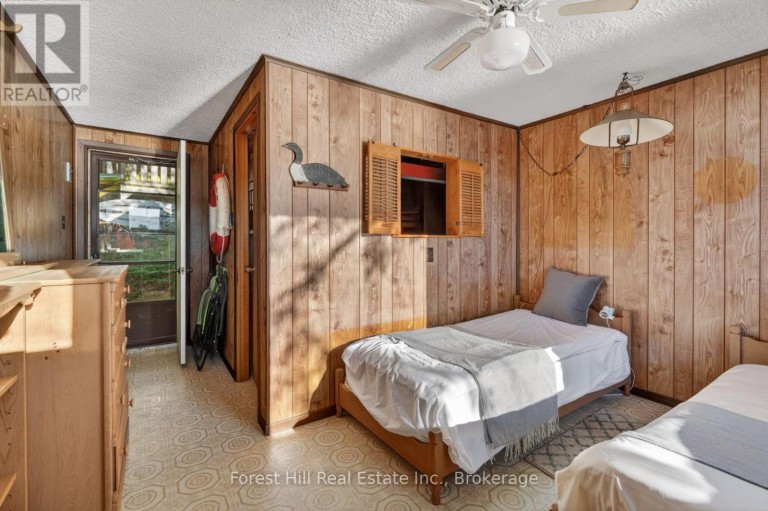 136 ROCK POINT ROAD, Kearney (Proudfoot), Ontario, P0A1M0