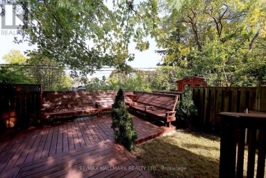 781 PAM CRESCENT Newmarket (Huron Heights-Leslie Valley) Ontario photo 15