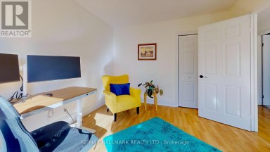 781 PAM CRESCENT Newmarket (Huron Heights-Leslie Valley) Ontario photo 25