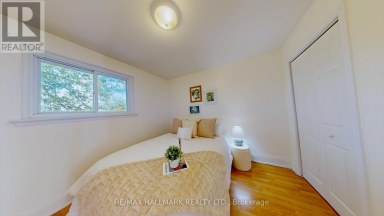 781 PAM CRESCENT Newmarket (Huron Heights-Leslie Valley) Ontario photo 30