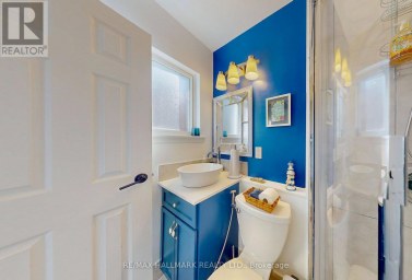 781 PAM CRESCENT Newmarket (Huron Heights-Leslie Valley) Ontario photo 33