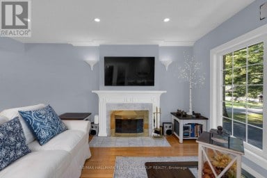 9 CABELL ROAD Tiny Ontario photo 11