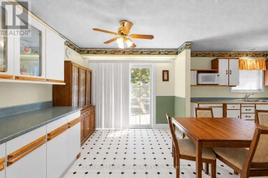 2067 MARCHMONT ROAD Severn (Marchmont) Ontario photo 3