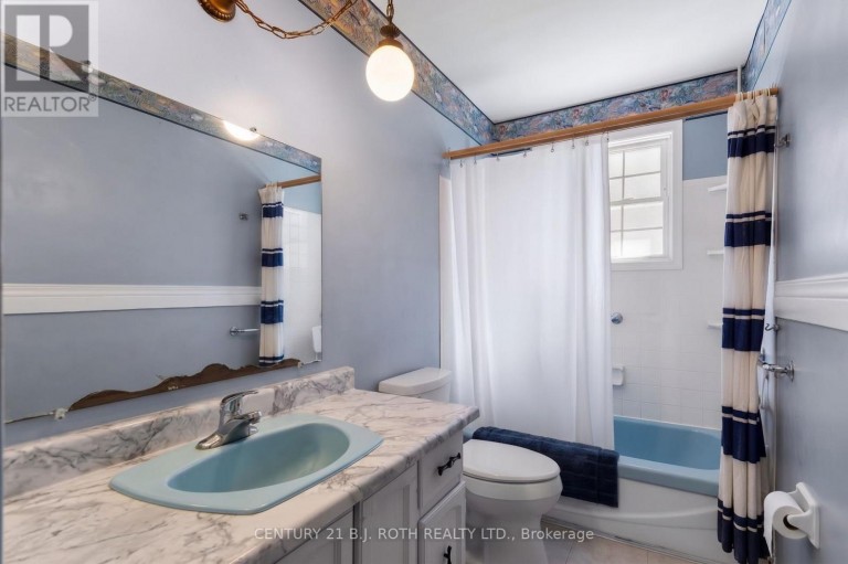 2067 MARCHMONT ROAD, Severn (Marchmont), Ontario, L3V6H2