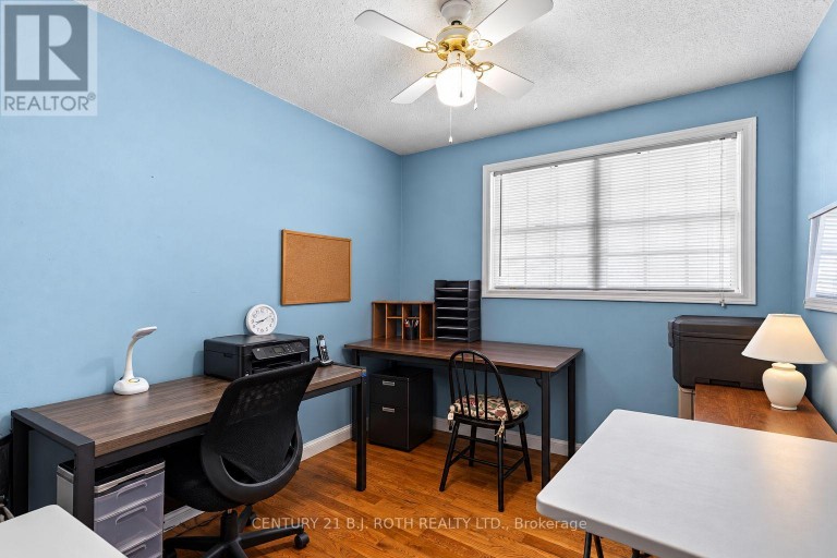 2067 MARCHMONT ROAD, Severn (Marchmont), Ontario, L3V6H2