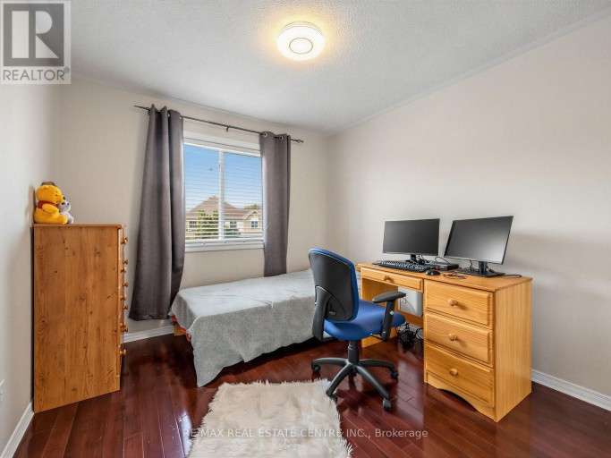 3042 PENDLETON ROAD, Mississauga (Meadowvale), Ontario, L5N7C5