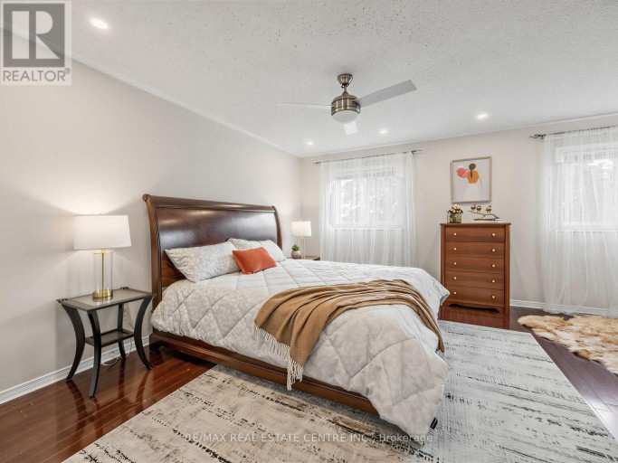 3042 PENDLETON ROAD, Mississauga (Meadowvale), Ontario, L5N7C5