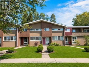 16 - 3250 THE CREDIT WOODLANDS Mississauga (Erindale) Ontario photo 1