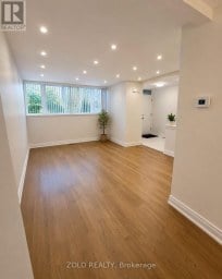 16 - 3250 THE CREDIT WOODLANDS Mississauga (Erindale) Ontario photo 3