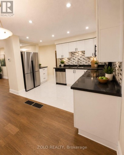 16 - 3250 THE CREDIT WOODLANDS, Mississauga (Erindale), Ontario, L5C2J6