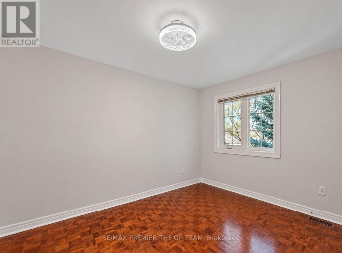 58 CALERA CRESCENT, Vaughan (Sonoma Heights), Ontario, L4H1V9