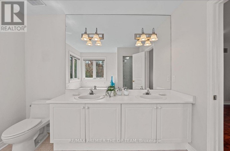 58 CALERA CRESCENT, Vaughan (Sonoma Heights), Ontario, L4H1V9